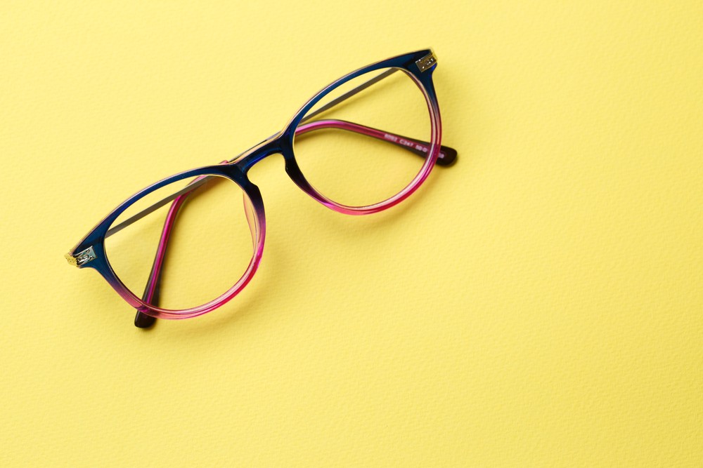 5 regras de ouro para escolher um óculos para leitura - Blog eÓtica
